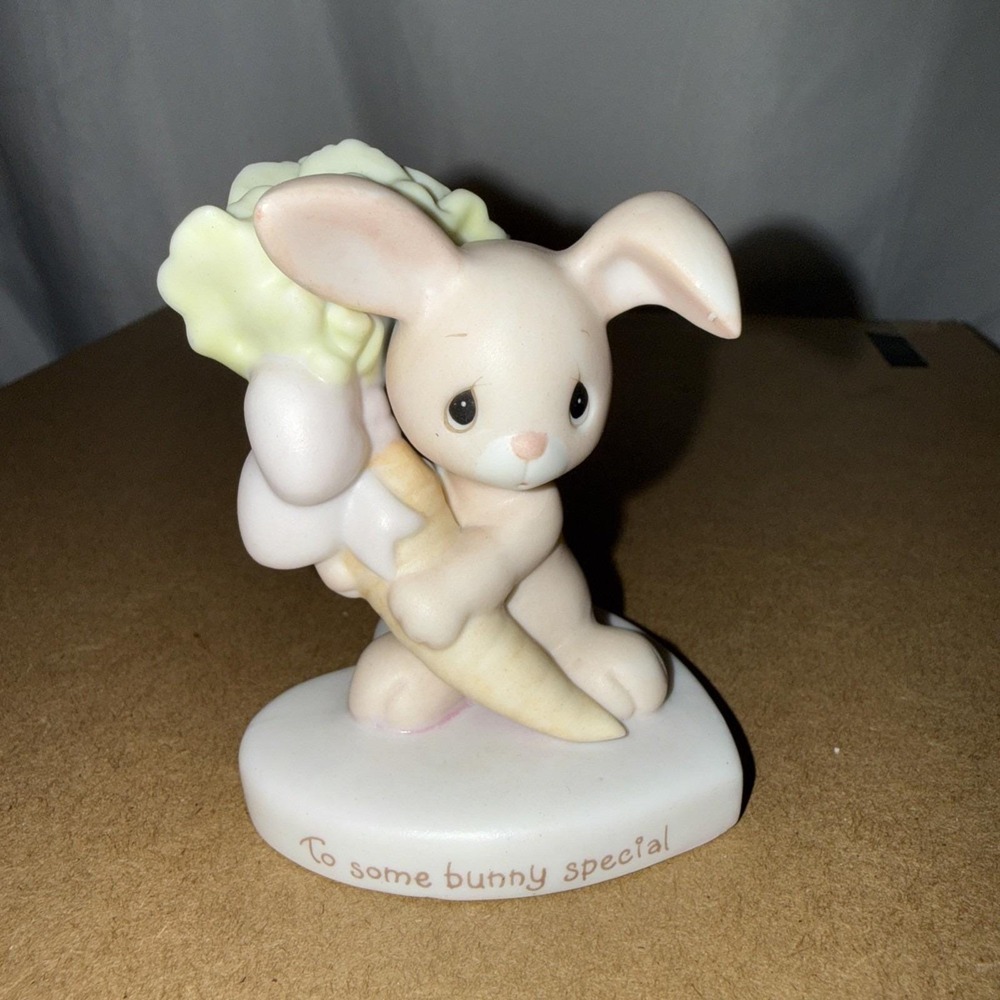 Vintage Precious Moments Bunny Figurine To Some Bunny Special 1982